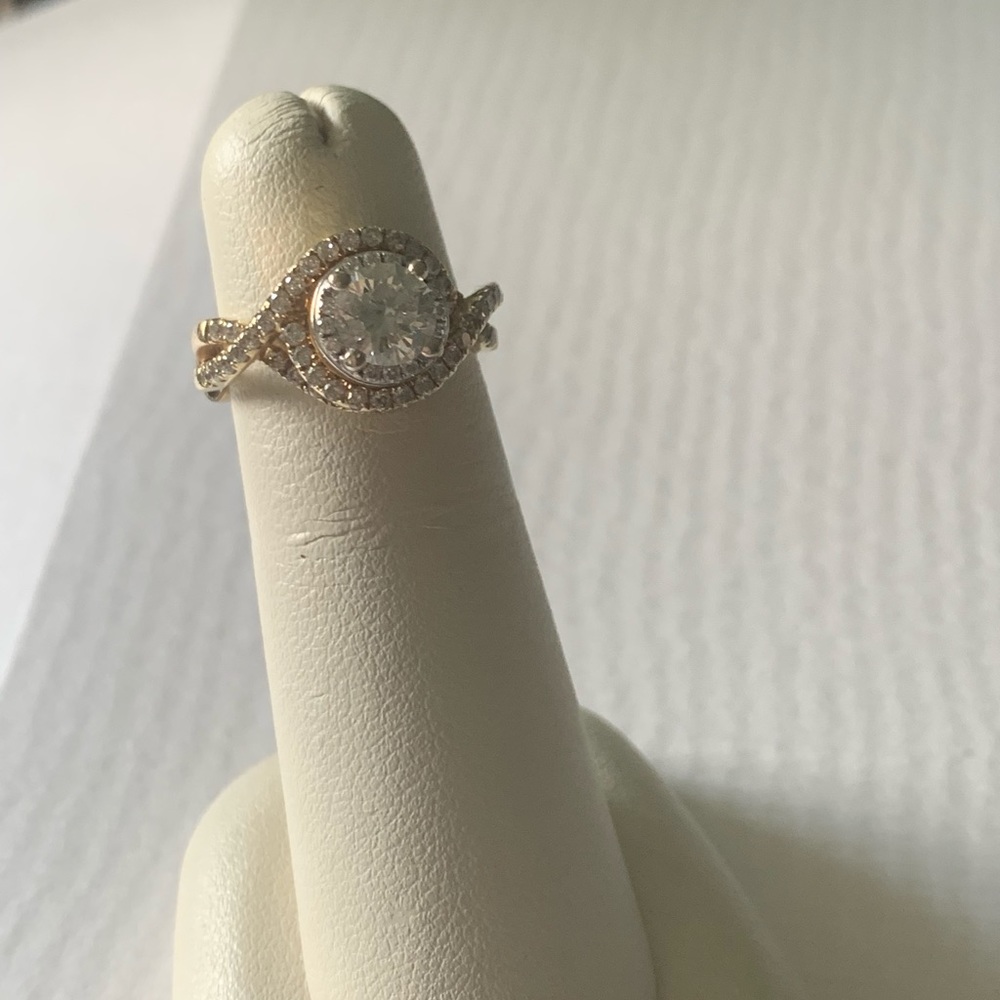 2ct total weight engagement ring